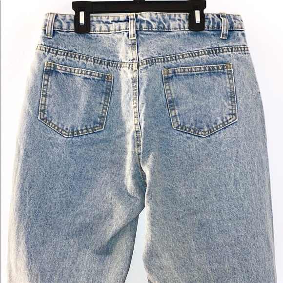 light washed ripped high waisted mom jeans - Picture 2 of 2